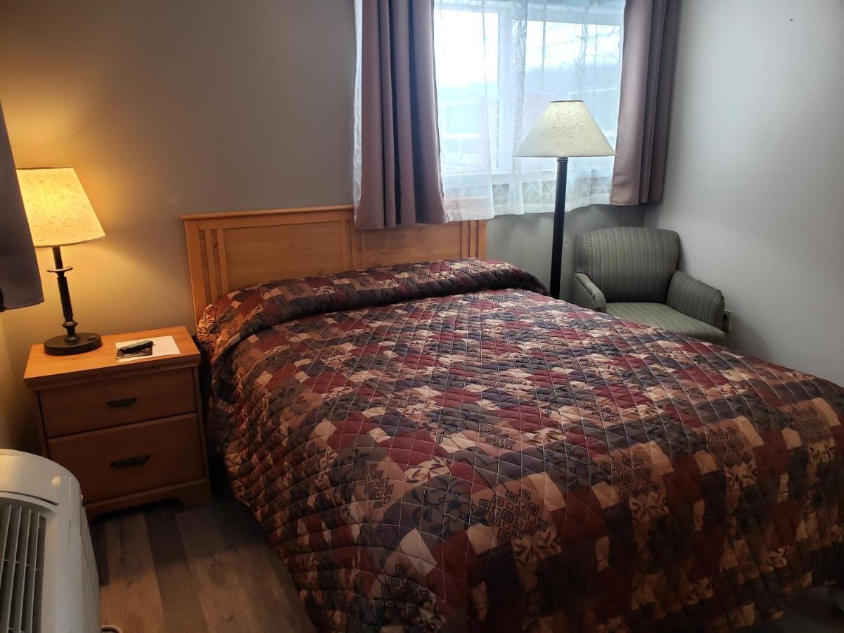 Bridge Street Inn Бейкър Сити Екстериор снимка